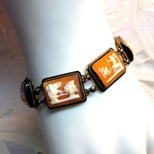 ANTQ/VNTG 800 bracelet